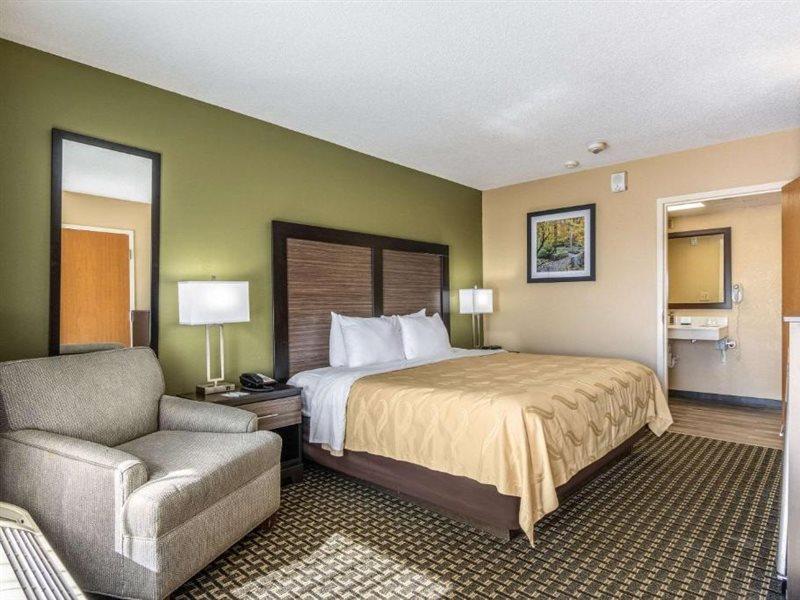 Quality Inn Perry - National Fairgrounds Area Esterno foto