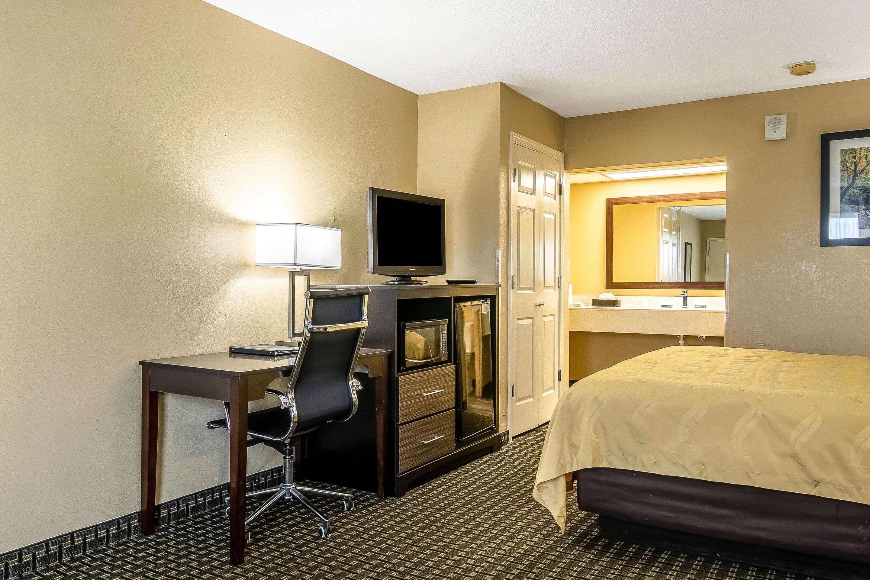 Quality Inn Perry - National Fairgrounds Area Esterno foto