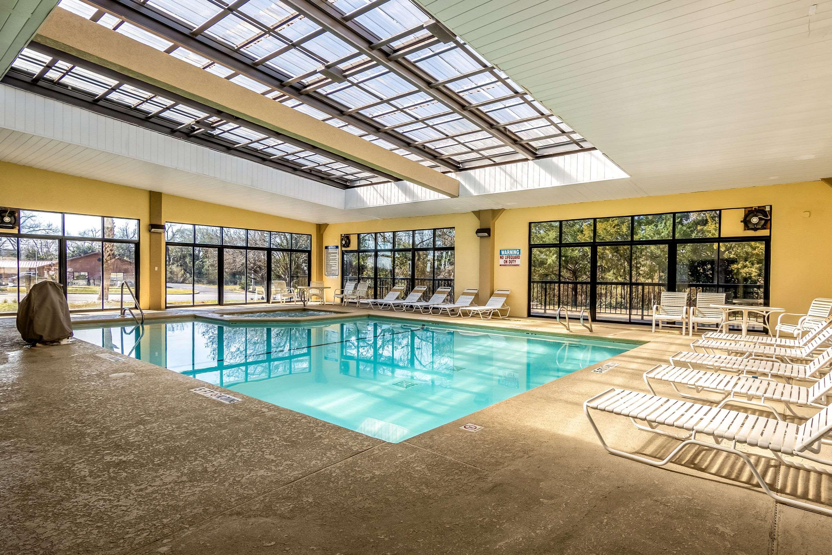 Quality Inn Perry - National Fairgrounds Area Esterno foto